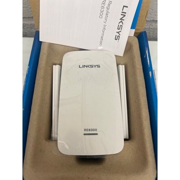 Linksys WiFi Extender WiFi 5 Range Booster - Picture 8 of 8